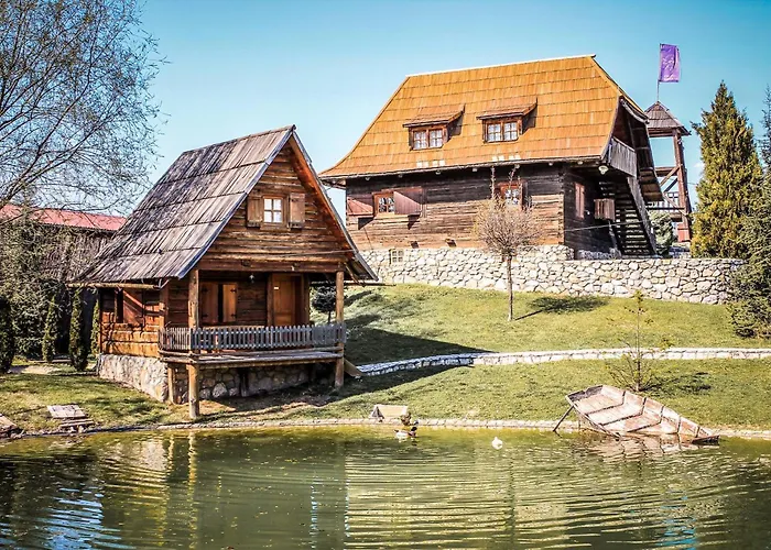 Etno Selo Stanisici Hotel Pirg